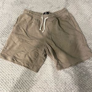 H&M men’s shorts